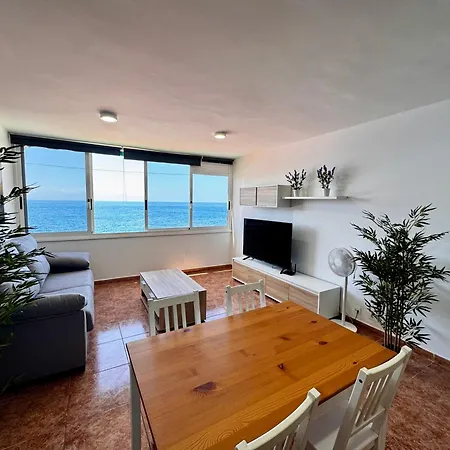 And Salt Live Europa Puerto de Santiago (Tenerife)